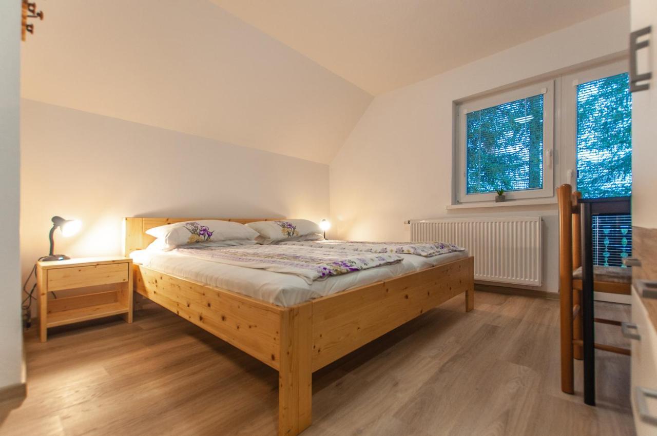 Apartment Ticar ボーヒニ エクステリア 写真