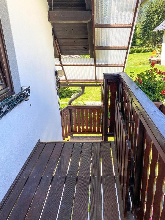 Apartment Ticar ボーヒニ エクステリア 写真