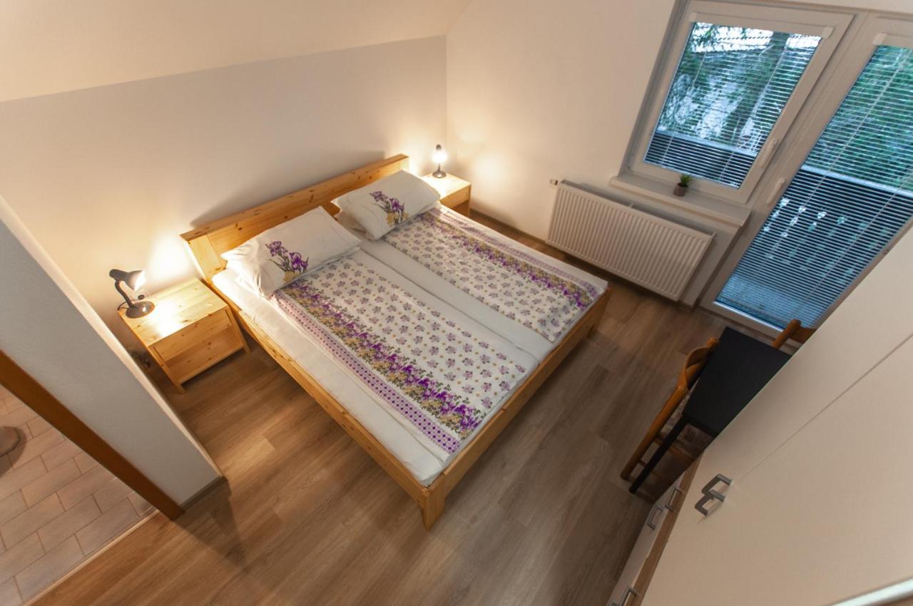 Apartment Ticar ボーヒニ エクステリア 写真