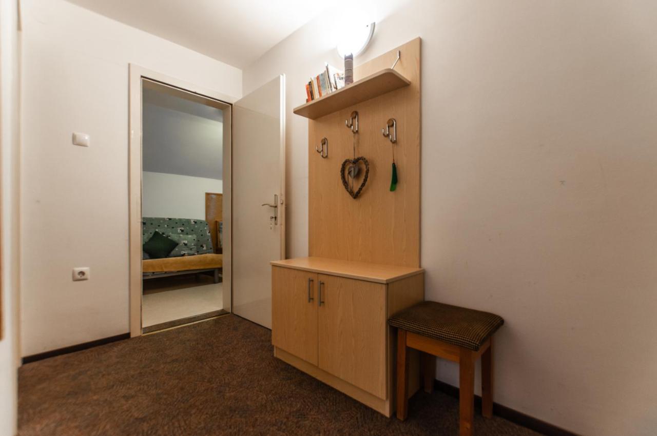 Apartment Ticar ボーヒニ エクステリア 写真