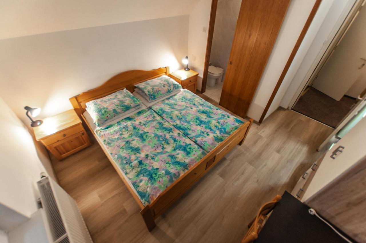 Apartment Ticar ボーヒニ エクステリア 写真