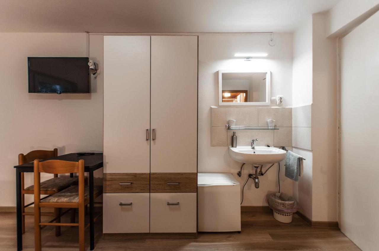 Apartment Ticar ボーヒニ エクステリア 写真